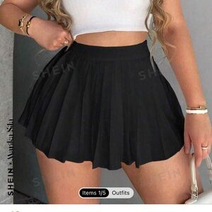 SHEIN Pleated Skort